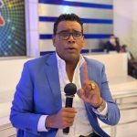 John Berry denuncia campaña en contra de la familia Fulcar y acusa a periodistas de orquestar acciones difamatorias