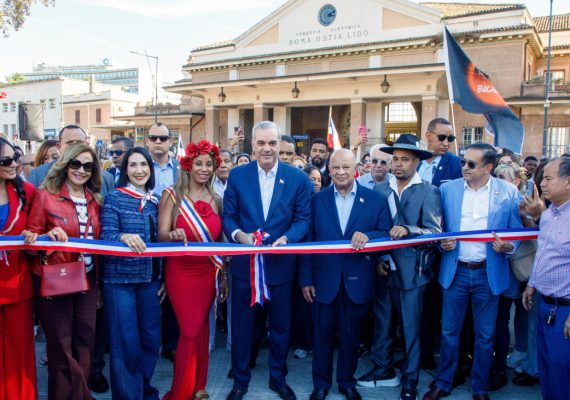 Presidente Luis Abinader inaugura la Parada Dominicana en Roma y resalta el orgullo patrio y los aportes de la diáspora en Italia