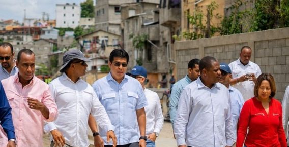 Diputados SDO destacan avance en saneamiento cañadas ejecuta la CAASD en ese municipio