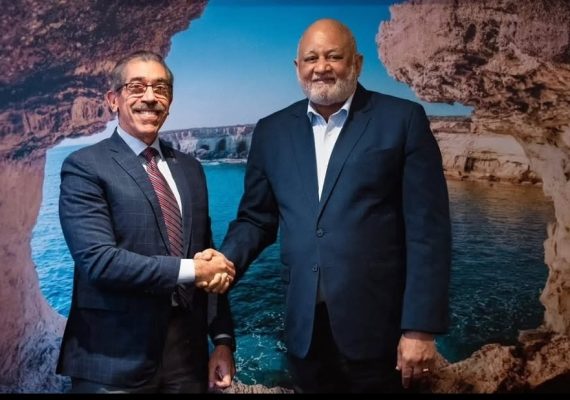 Roberto Fulcar felicita en sus redes sociales a Jorge Asjana por su victoria electoral en la UASD