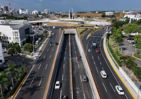 Nuevo túnel de la Plaza de la Bandera mejora la movilidad en su primer día de operación