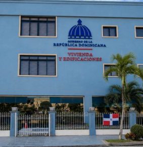 Mivehd rompe récord de gestión con 201 licencias de construcción emitidas en julio; supera en 7 meses licencias de 2025