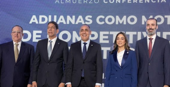 Aduanas fortalece competitividad de las exportaciones dominicanas