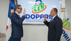 Juramentan ministro de Trabajo como presidente del Consejo Directivo IDOPPRIL