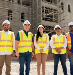 Ministro Jean Luis Rodríguez y procuradora Yeni Berenice Reynoso supervisan construcción de la Ciudad Judicial de Santo Domingo Oeste