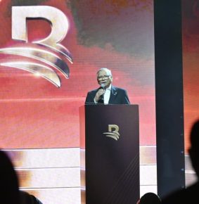 Banreservas celebra 85 años con gala musical y anuncia reconocimiento como banco más seguro del país