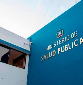 Salud Pública mantiene desplegados equipos especializados para fortalecer atención materna y neonatal en hospitales